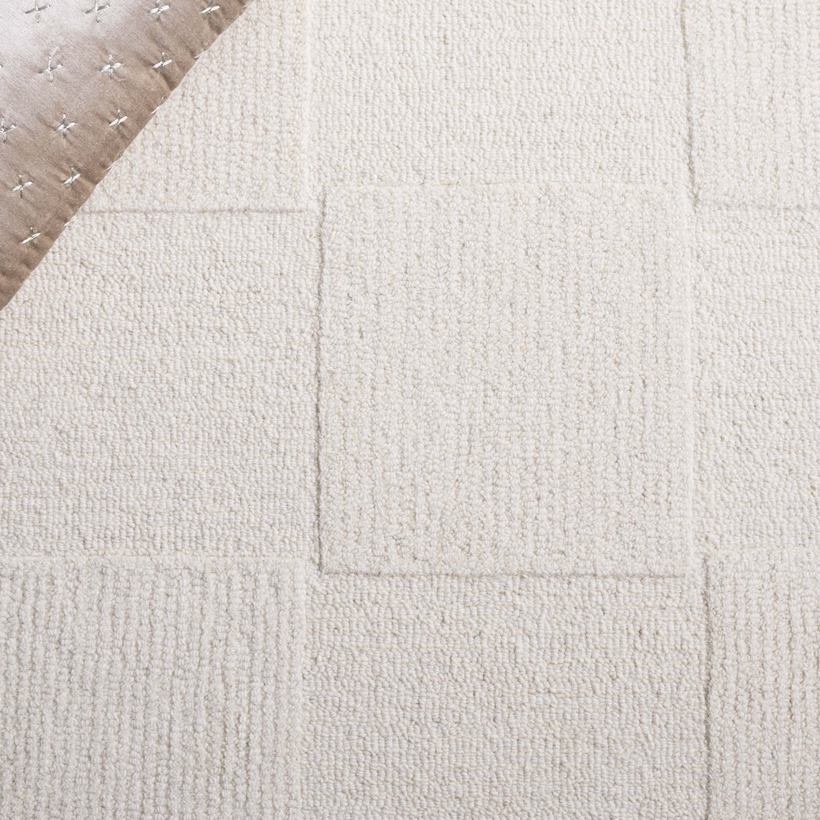 SAFAVIEH Mykonos Jesper Checkered Area Rug, Ivory, 4' x 6'