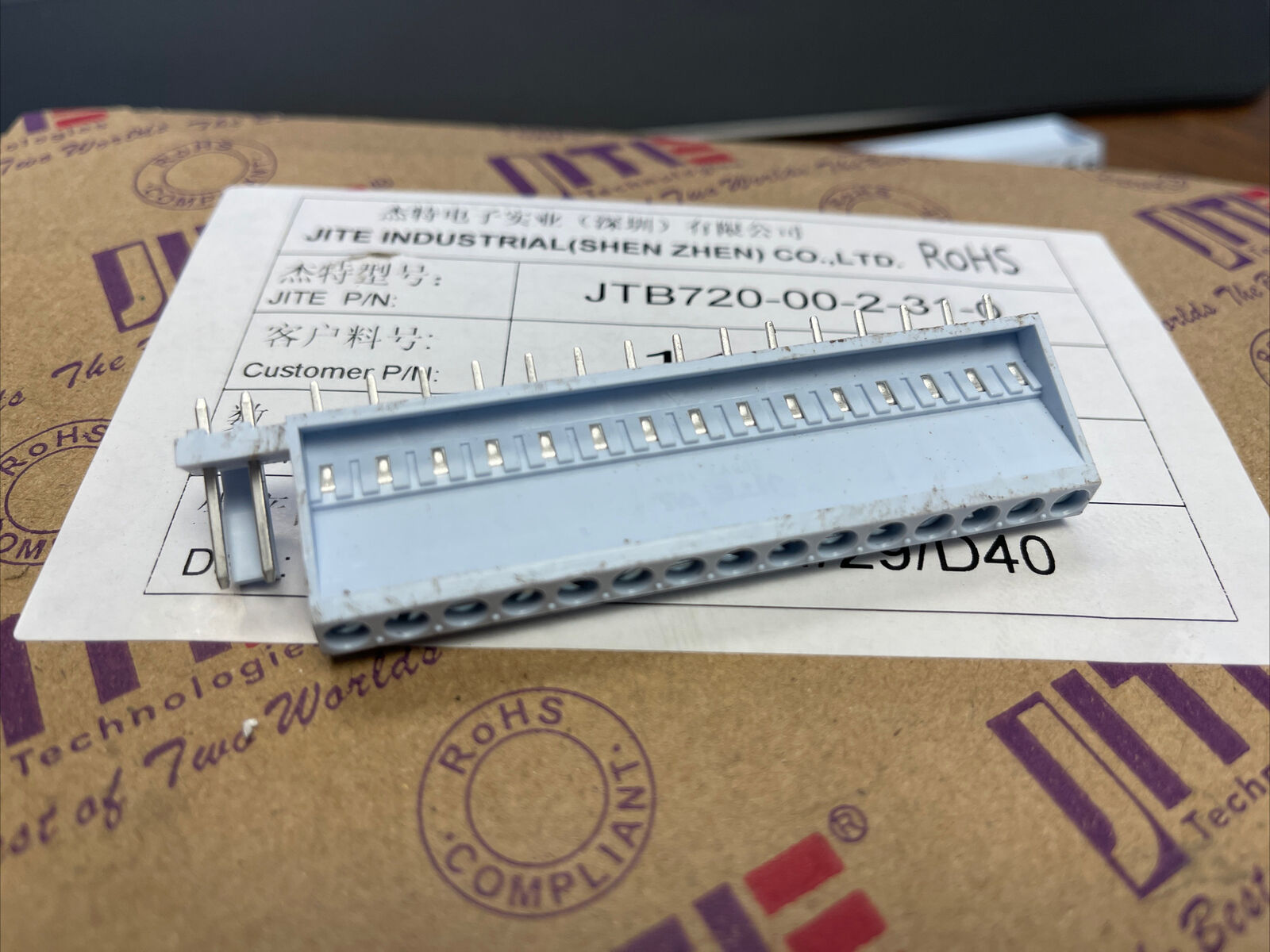 (2 PER LOT) JITE Industrial Terminal Block Connector JTB720-00-2-31-0, 300V, 10A