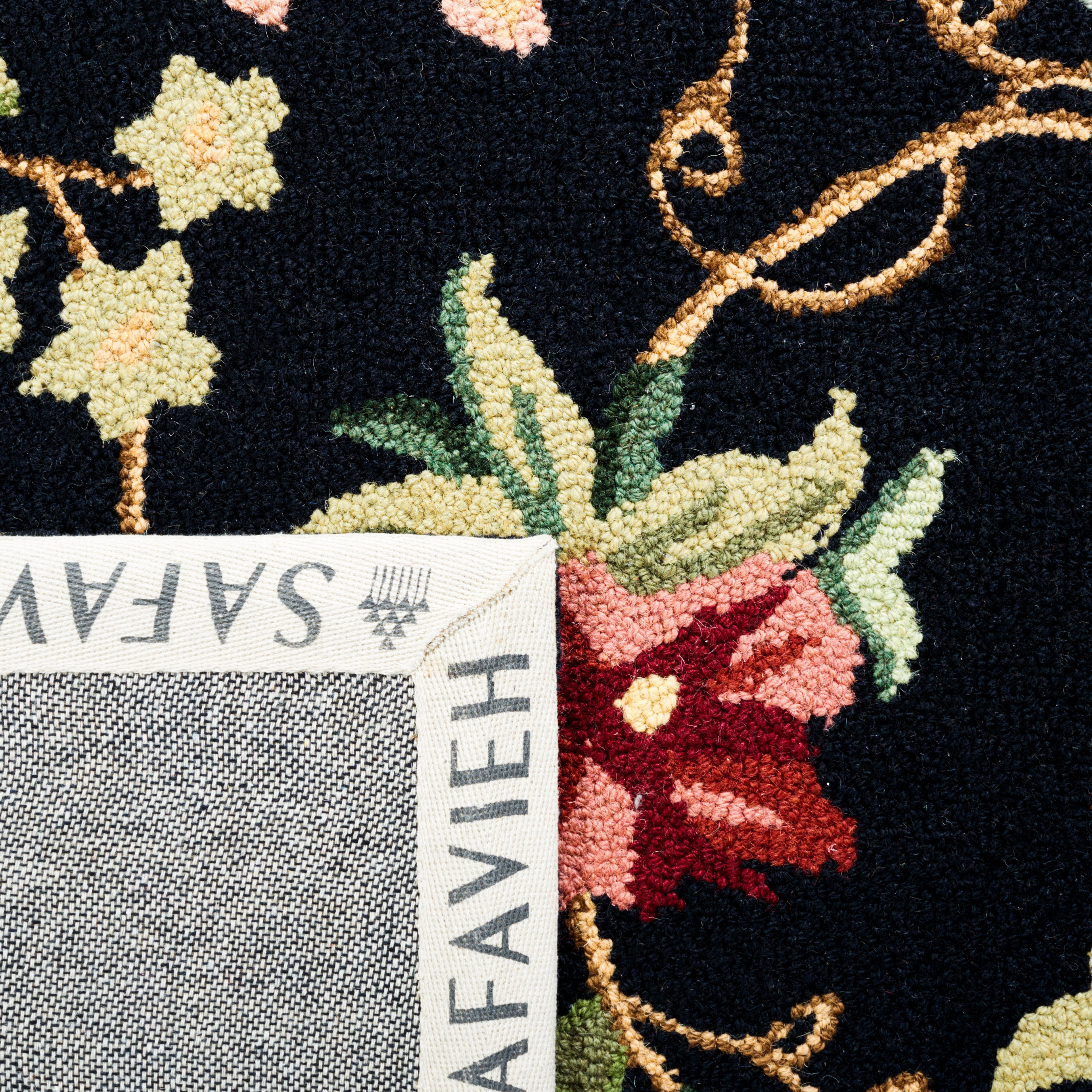 Safavieh Chelsea Gisselle Bordered Wool Area Rug, Black, 7' x 7' Round