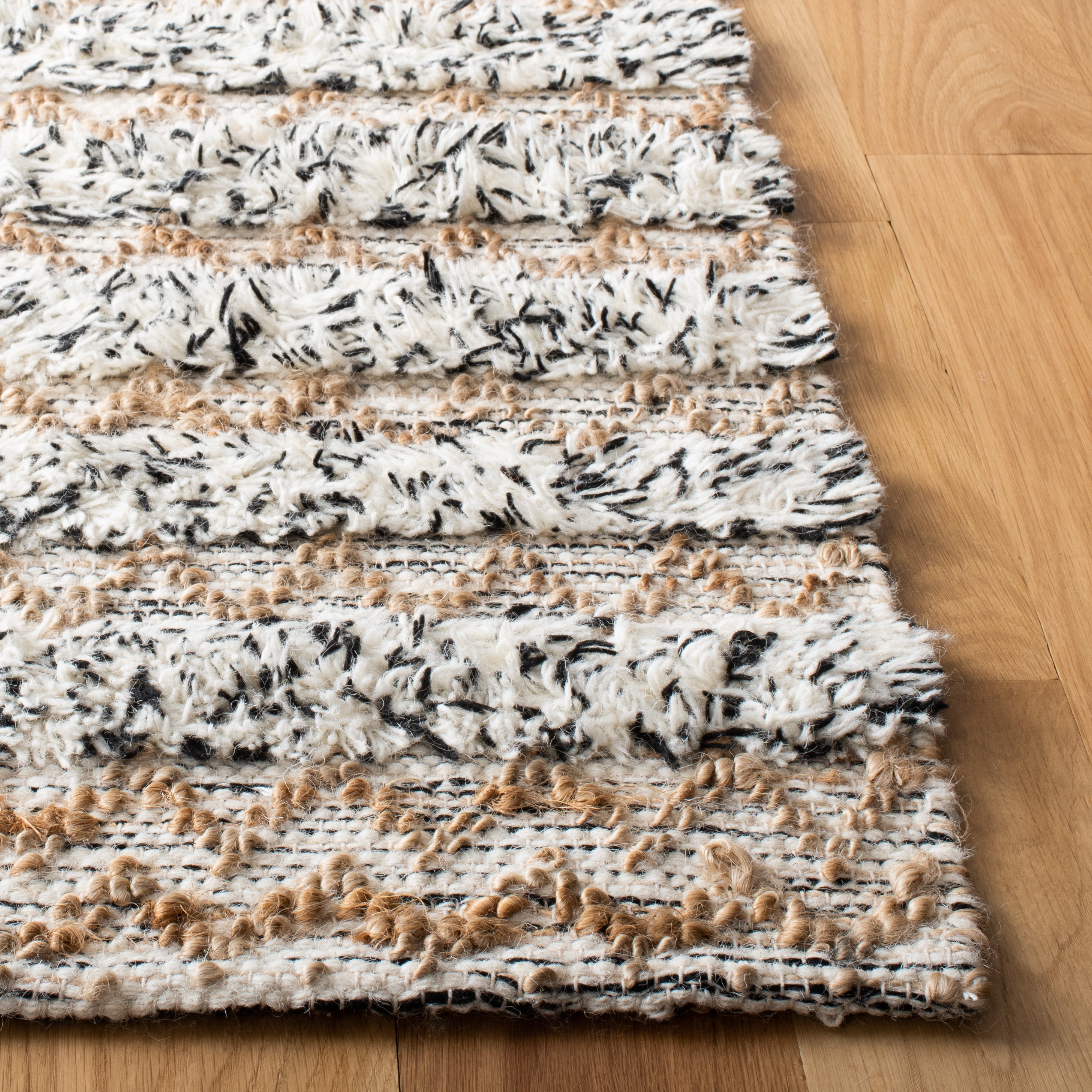 SAFAVIEH Natura Emmit Abstract Area Rug, Ivory/Black, 5' x 8'