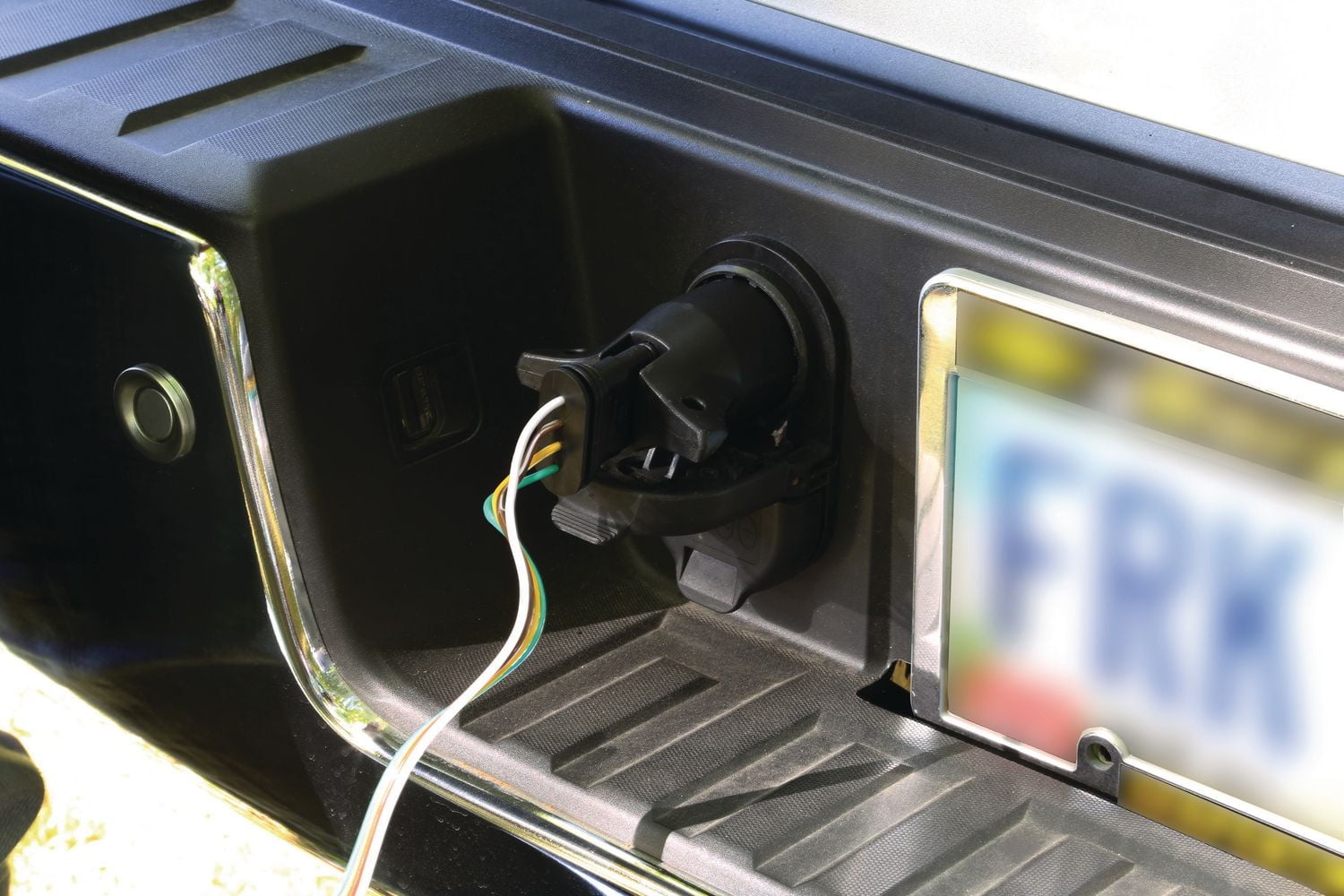 Trailer Wiring Connector - 7 Way Round Blade to 4 Way Flat, Trailer Wiring Adapter