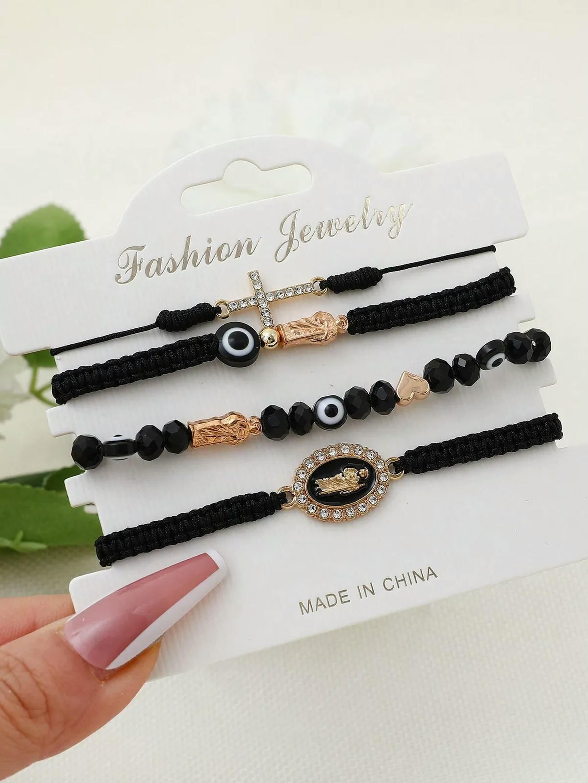 QQTDFG 4Pcs Virgin Mary Hand Woven Red Bracelet For Women Girls