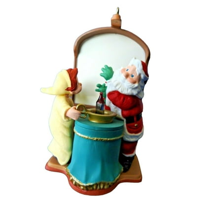 1998 Santa's Show 'n' Tell Hallmark Keepsake Christmas Tree Ornament - QLX7566
