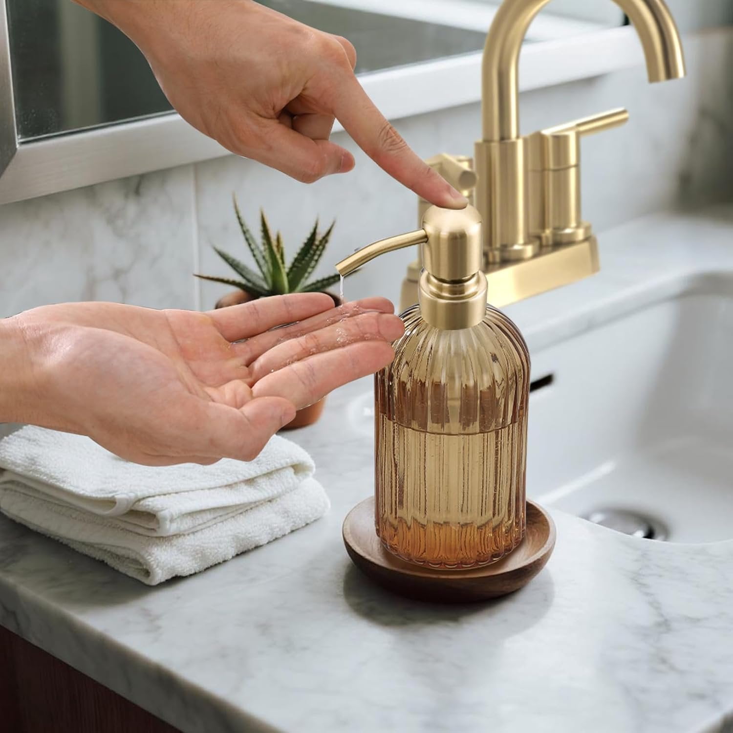 16 OZ  Glass Soap Dispenser,  Stripe Bathroom Hand Soap Dispensers with Stainless Steel Brushed  Pump,Brown Glass Kitchen Hand Soap Dispenser with Brushed  Pump,2 Packs
