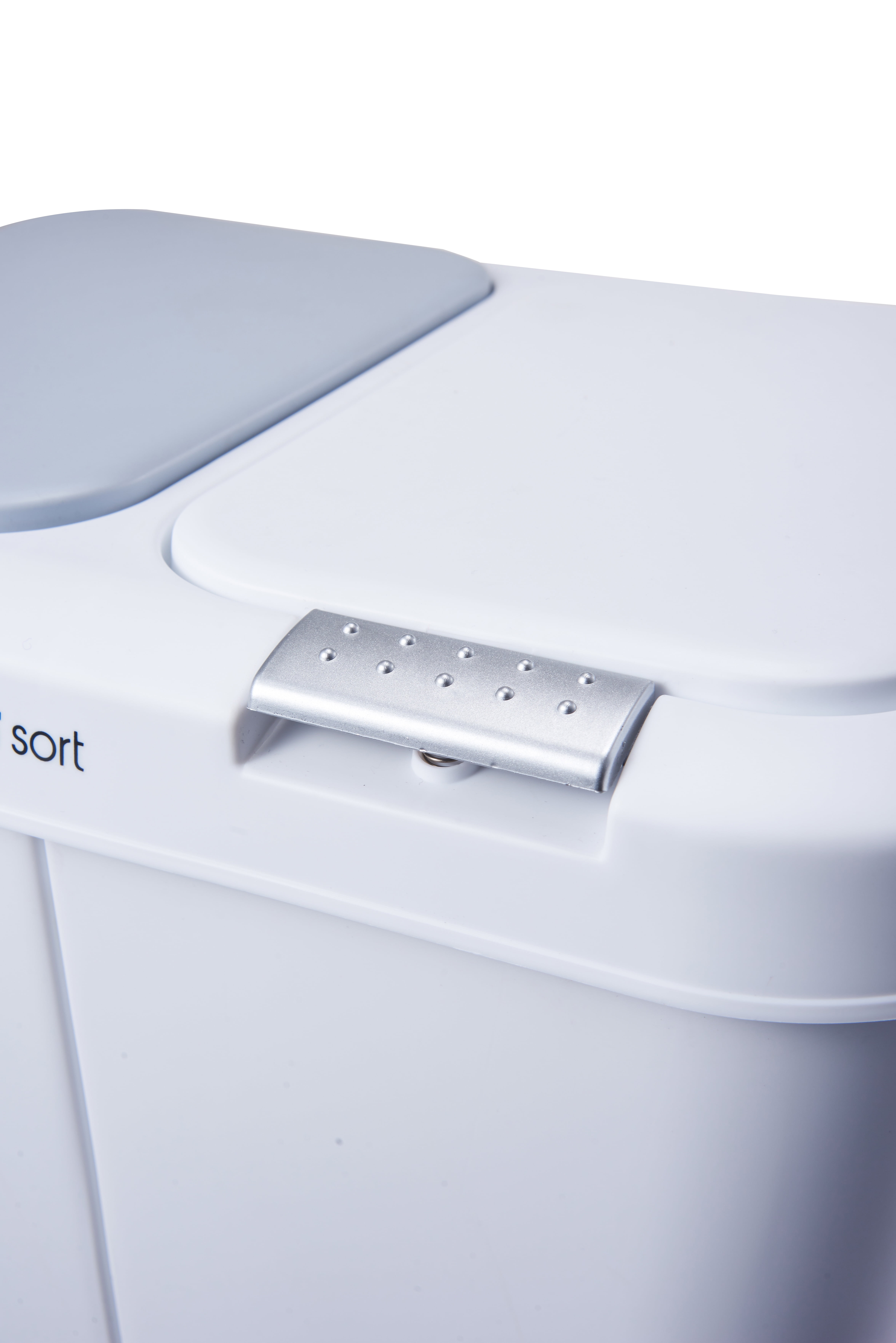 Step N’ Sort 11 gal 2 Compartment Trash & Recycling Bin Kitchen Garbage Can White