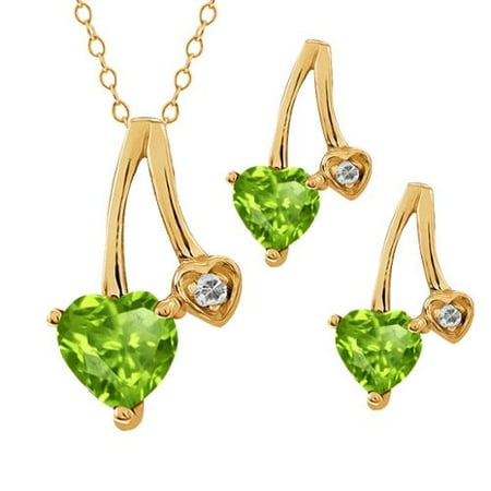 1.87 Ct Heart Shape Green Peridot 18k Yellow Gold Pendant 18" Earrings Set