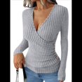thumbnail image 1 of Camisas de Larga para Mujer, Cuello en V, Punto Acanalado, Corte Ajustado, Suéter con Botones, Blusa Informal de Trabajo para Otoño. Gris M, 1 of 10