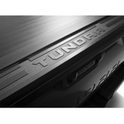 Roll-N-Lock 15-19 Chevrolet Silverado 2500-3500 (78.9in. Bed) E-Series XT Retractable Tonneau Cover