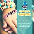 thumbnail image 3 of Vendajes adhesivos con forma de crayola para niños, 100 unidades, 3 of 8