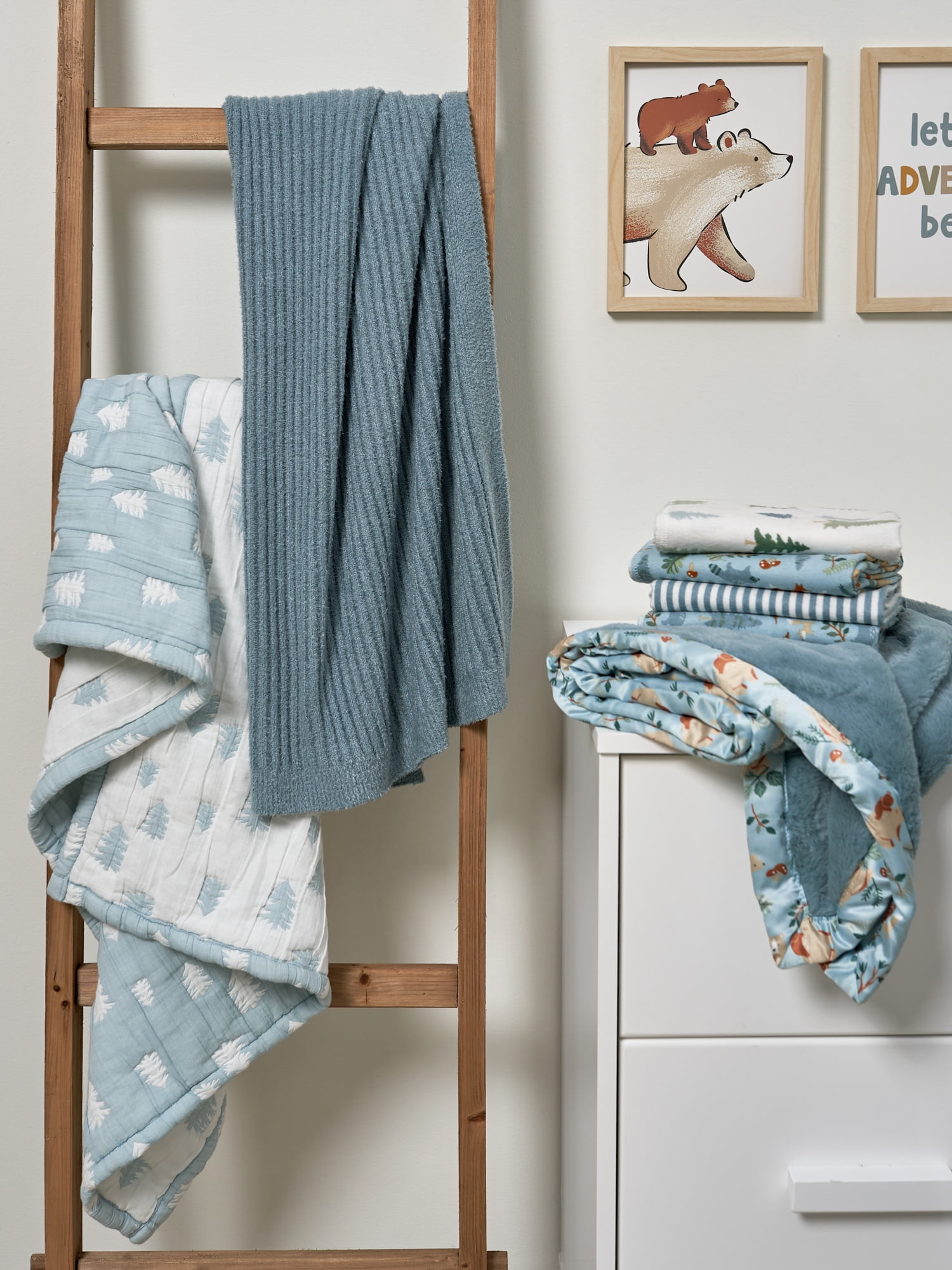 Modern Moments By Gerber Baby Boy Jacquard Gauze Blanket, Blue