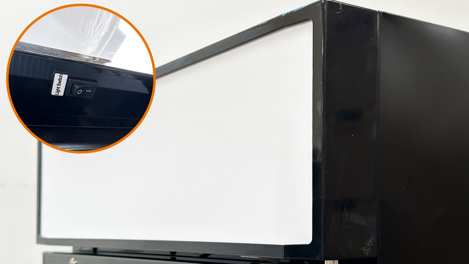 24 in. Commercial Merchandiser Glass Door Refrigerator 16 Cu. Ft. Beverage Cooler