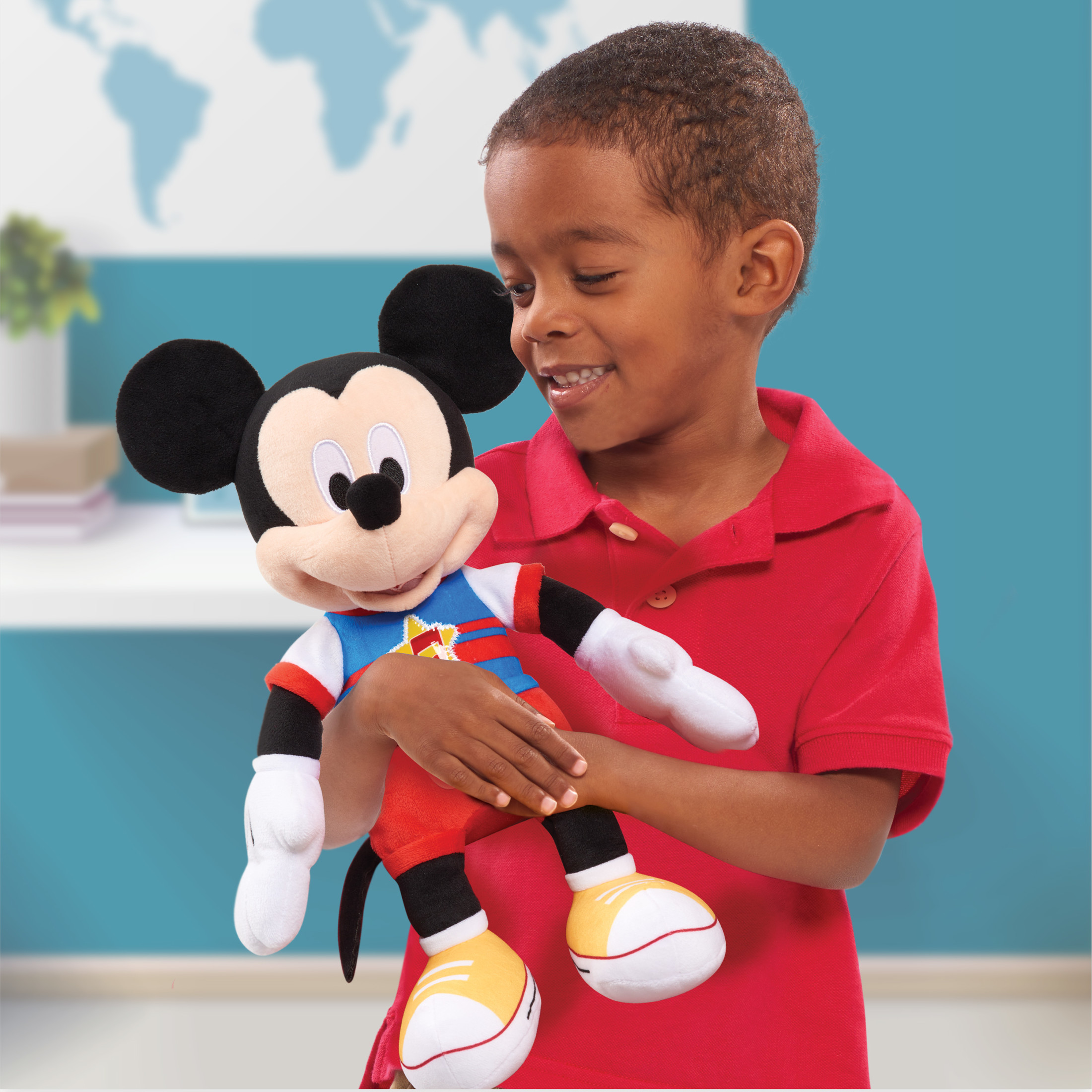 Disney Mickey Mouse Funhouse Singing Fun Plush 13 Inch photo 4