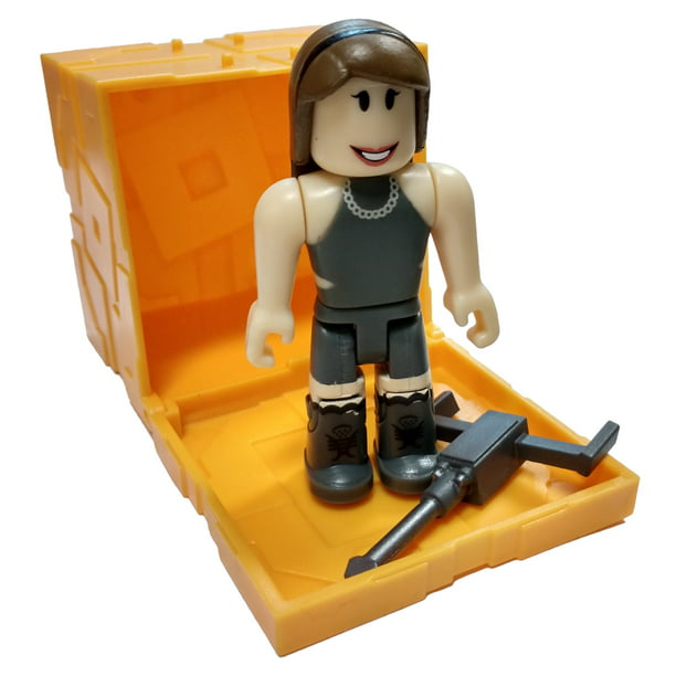 Roblox Series 5 Store Wars Bargain Hunter Mini Figure With Gold Cube And Online Code No Packaging Walmart Com Walmart Com - roblox blow dryer wars roblox