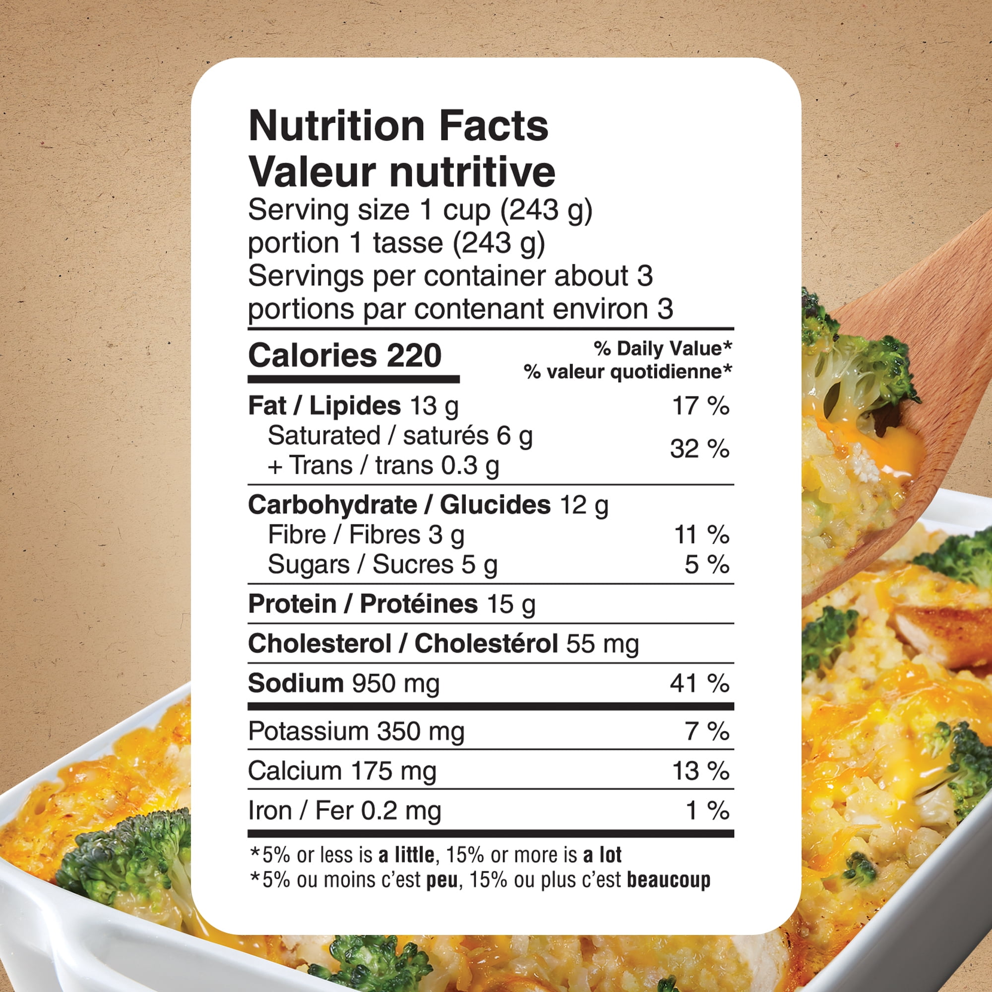Marie Callender's Cheesy Chicken & Broccoli Frozen Dinner, Made with riced cauliflower, grilled chicken breast with broccoli florets in cheese sauce, Cheesy Chicken & Broccoli Frozen Meal, 680g