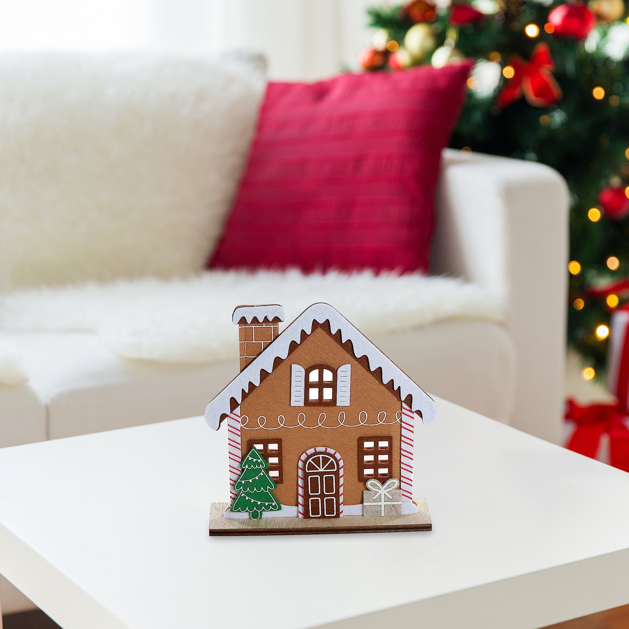 Felt Gingerbread House On Wooden Base - Set of 2, Tabletop Décor