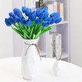 thumbnail image 2 of 10 flores artificiales de tulipán de tacto real (azul real) TUNC Sencillez, 2 of 5