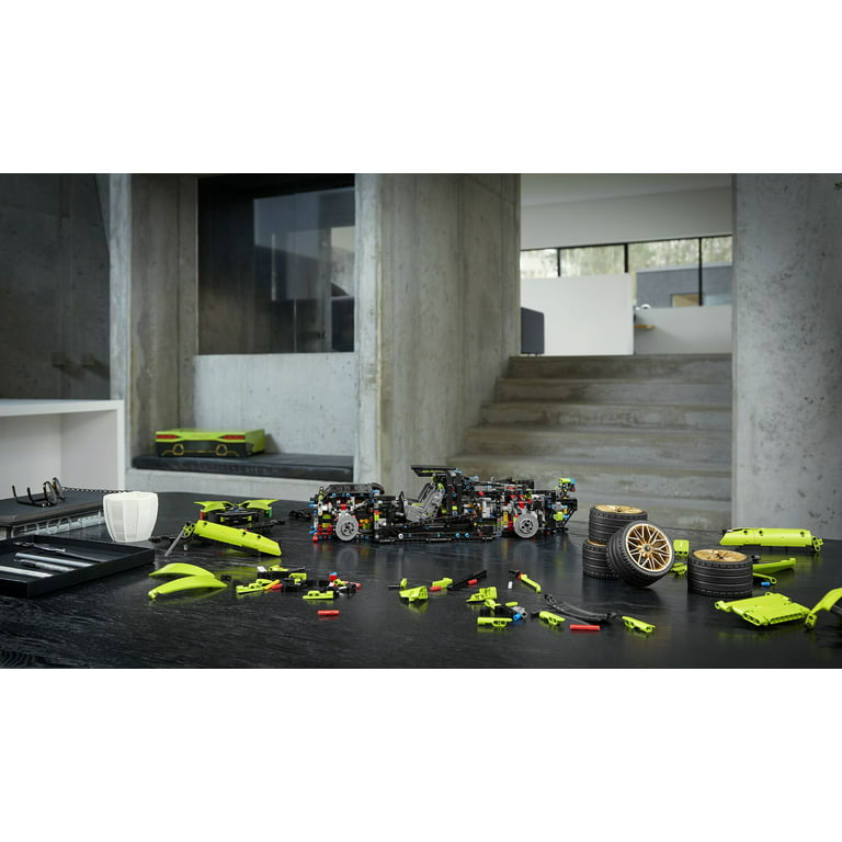 LEGO 42115 Technic Lamborghini Sián FKP 37, Set di Costruzioni con Auto  Sportiva, Modellino di Macchina da Costruire per Adulti, Idea Regalo