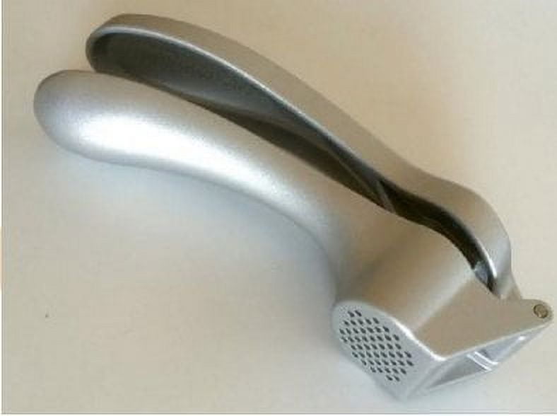 The Pampered Chef New Improved Garlic Press 