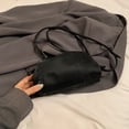 thumbnail image 4 of Bolso Bandolera Cloud para Mujer Con Borla Hombro Fruncido (), 4 of 8