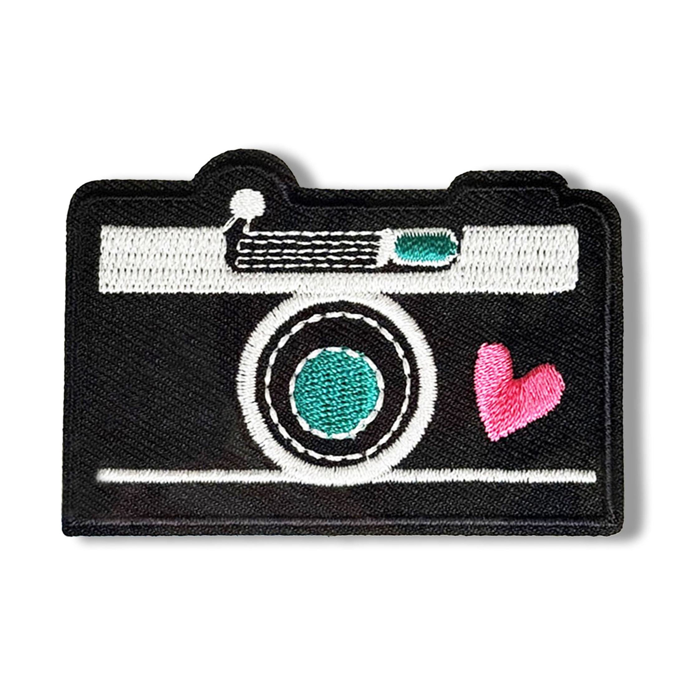 Patch thermocollant brodé LA VOGUE Camera, 1 pièce — ~11,43 × 8,89 cm (4,5 × 3,5 po)