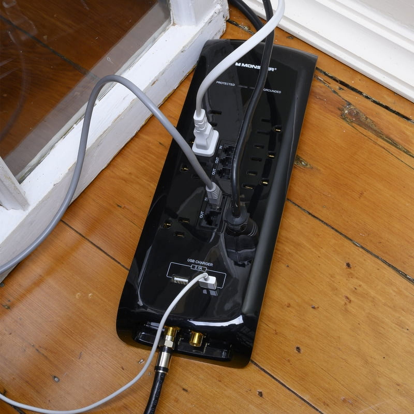 Monster 3001109 6 ft. 8 Outlets Power Strip with Surge Protection, Black