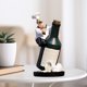 thumbnail image 4 of Figuras decorativas de chef francés - Decoración de resina 3D para el hogar para gourmets Sentarse en la botella de vino, 4 of 8