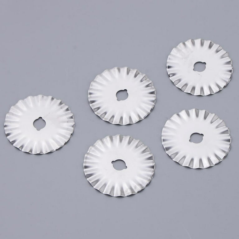 Rotary Cutter for Paper Card Fabric Quilting Vinyl + 5 Pack Cutting Blades  45mm