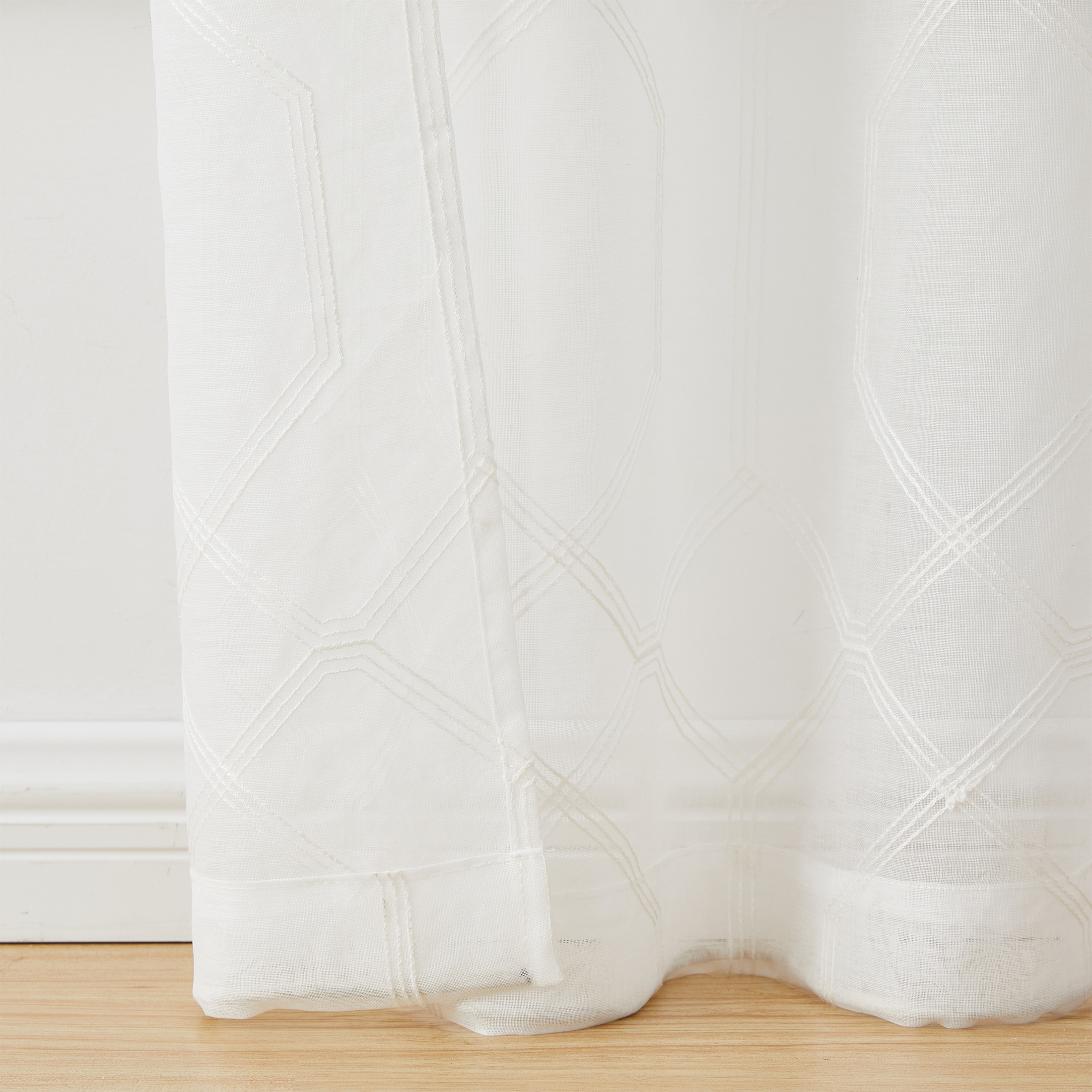 Mainstays Modern Geometric Sheer Curtains, Set of 4, White photo 4