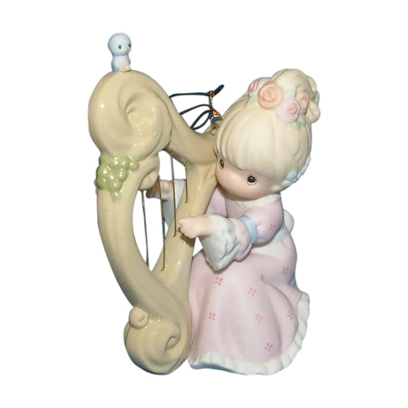 Precious Moments Ornament: 475084 Even the Heavens Shall Praise Him (4.5")