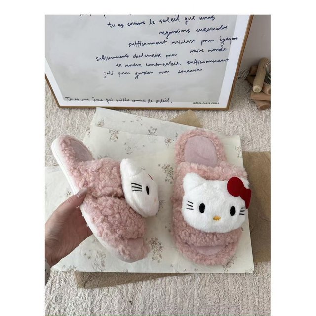 Y2K Hello Kitty Slippers Cute Plush Home Slippers Warm Cotton Slippers Non-Slip One-Word Drag Comfortable Lightweight Slippers