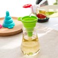 thumbnail image 4 of 3 Embudos plegables de silicona para cocina, botellas pequeñas o mini rellenas de embudo, 4 of 5