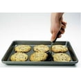 thumbnail image 2 of OXO Good Grips Spatule à Biscuits en Silicone, 2 of 2