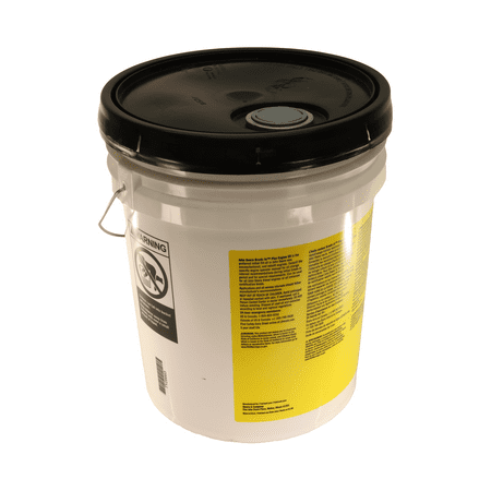 John Deere Original Equipment 5 Gallon Engine Break-In Oil - TY26663