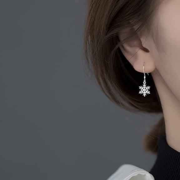 FENGGHAO Silver Plated Small Snowflake Dangle Earrings for Women, Delicate Winter Jewelry Gift for Her