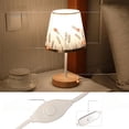 thumbnail image 2 of Lámpara de mesa pequeña con USB de tela de madera maciza creativa, lámpara de noche para dormitorio, estudio, dormitorio, luz LED de noche, lámpara de ambiente decorativa, 2 of 3