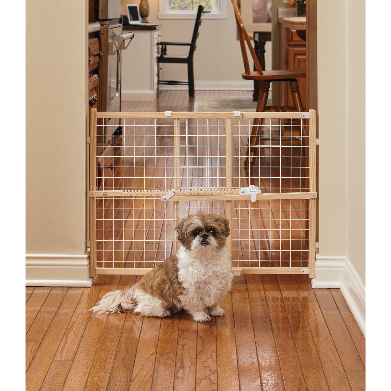 MidWest Homes for Pets Wire Mesh Pet Safety Gate, Pressure Mounted Dog Gate Measures 24 Inches Tall & Expands to 29-50 Inches Wide, Natural Wood & White Powder Coated Wire Mesh