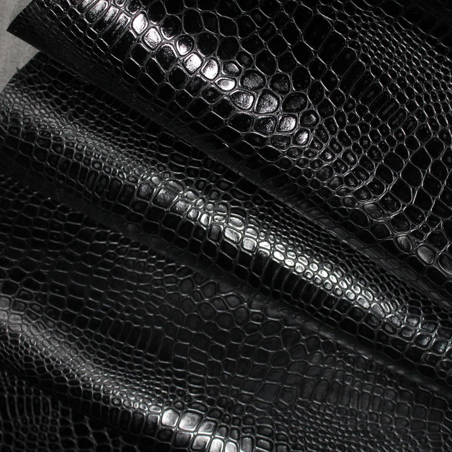 ArtisanCowhides Genuine Reptile Embossed Cowhide Leather for Crafts Projects–  Black 10 SqFt - 3.5-4.0 oz