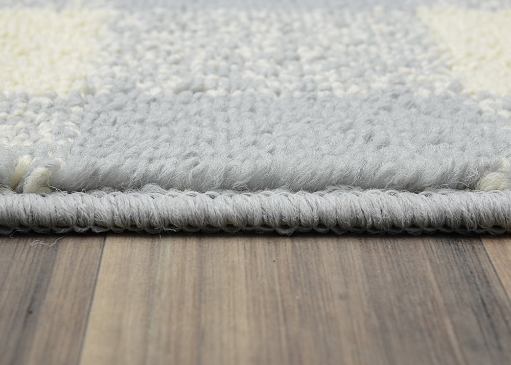 Garland Rug Country Living Buffalo Plaid 5 ft. x 7 ft. Area Rug Soft Silver/Ivory