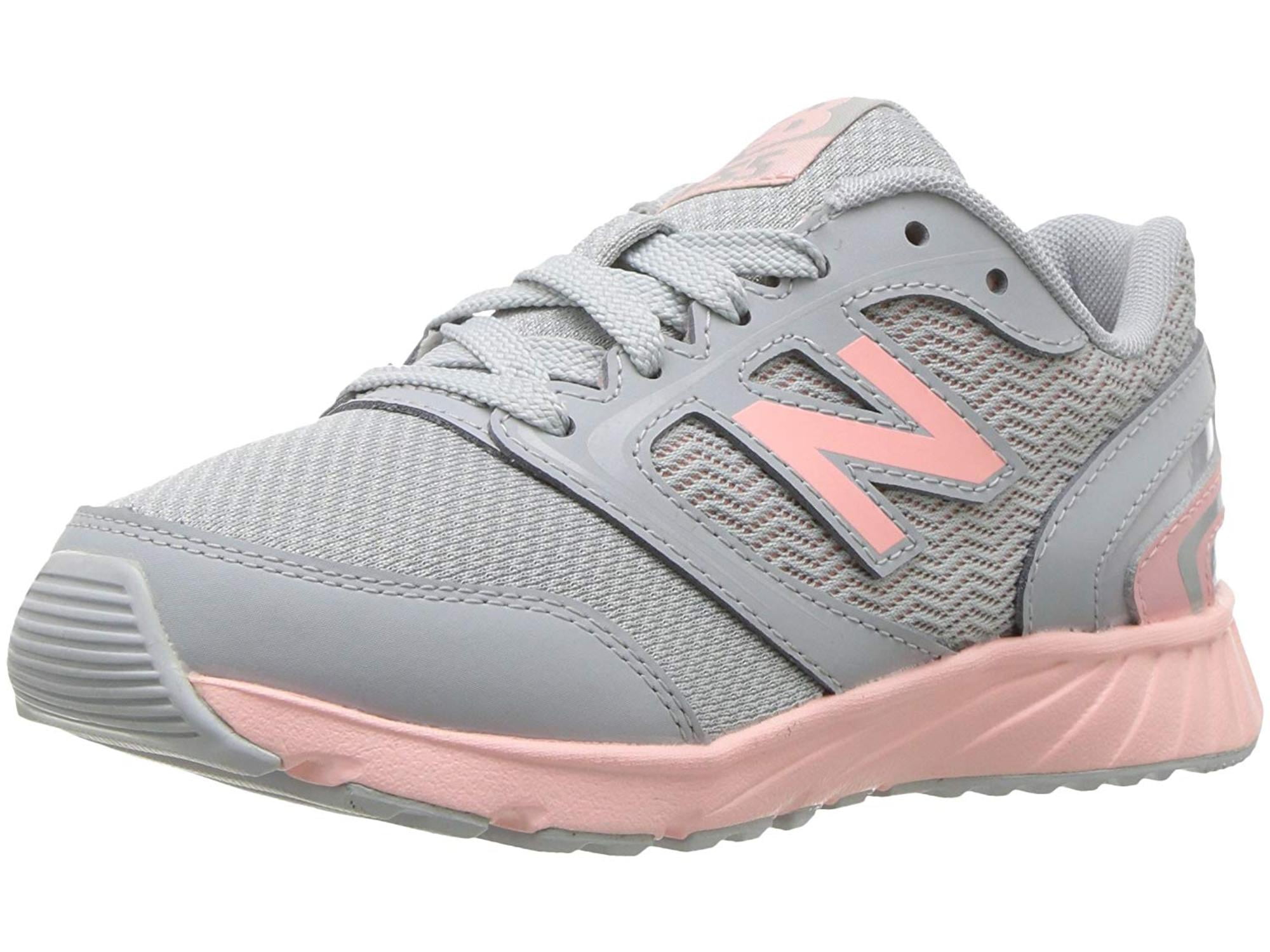 new balance minimus cross trainers