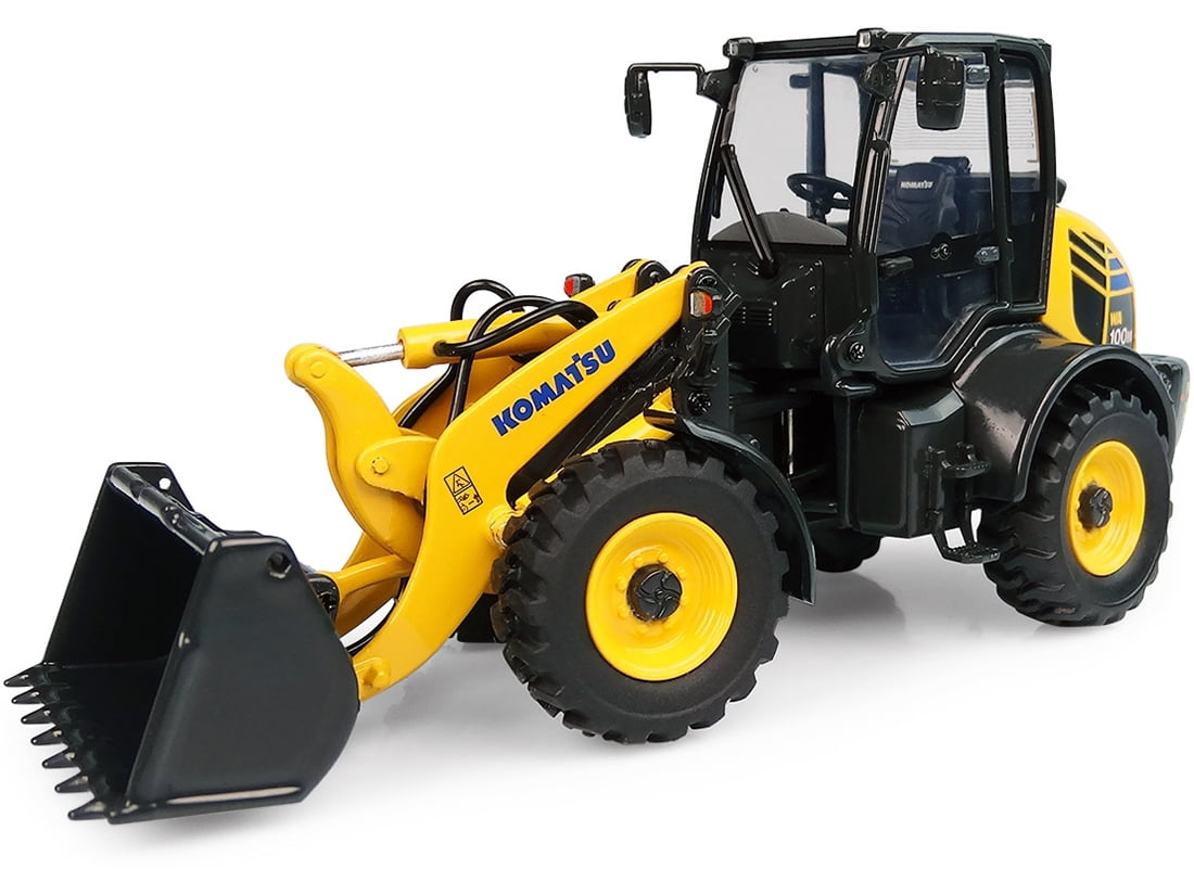 KOMATSU D155AX-7 ミニカー 1:50スケール Universal Hobbies 1:50 Scale Komatsu D 155 AX-7 Bulldozer