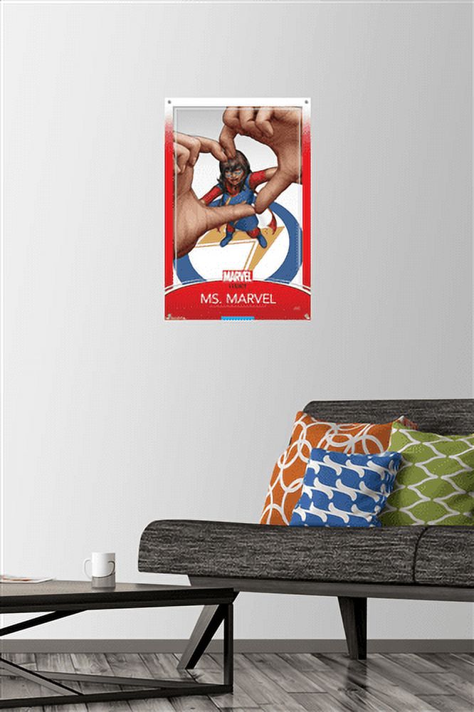 Marvel Comics - Ms. Marvel - Ms. Marvel #25 Wall Poster with Pushpins, 14.725" x 22.375"