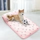 thumbnail image 3 of Sofa Vama Ropa de Cama Cama de seda helada de verano para gatos y perros, cojín de hielo para mascotas, cojín de hielo para niños for Navideño, 3 of 4