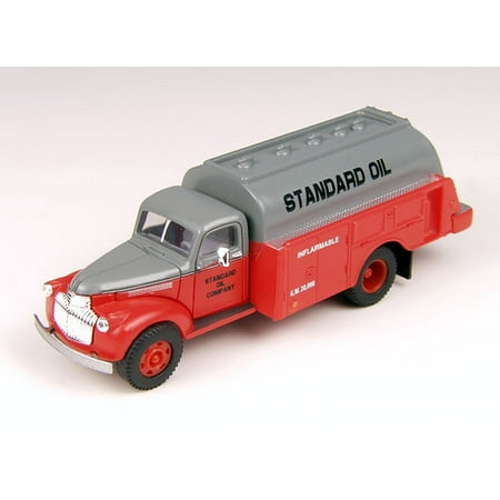 - HO 1941-1946 Chevrolet Tank Truck, Standard Oil Multi-Colored