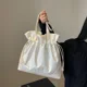 thumbnail image 3 of Nueva versión coreana de bolso de mano de nicho chino, bolso plisado de gran capacidad de alta gama para mujer, bolso de hombro informal para viajeros, 3 of 5