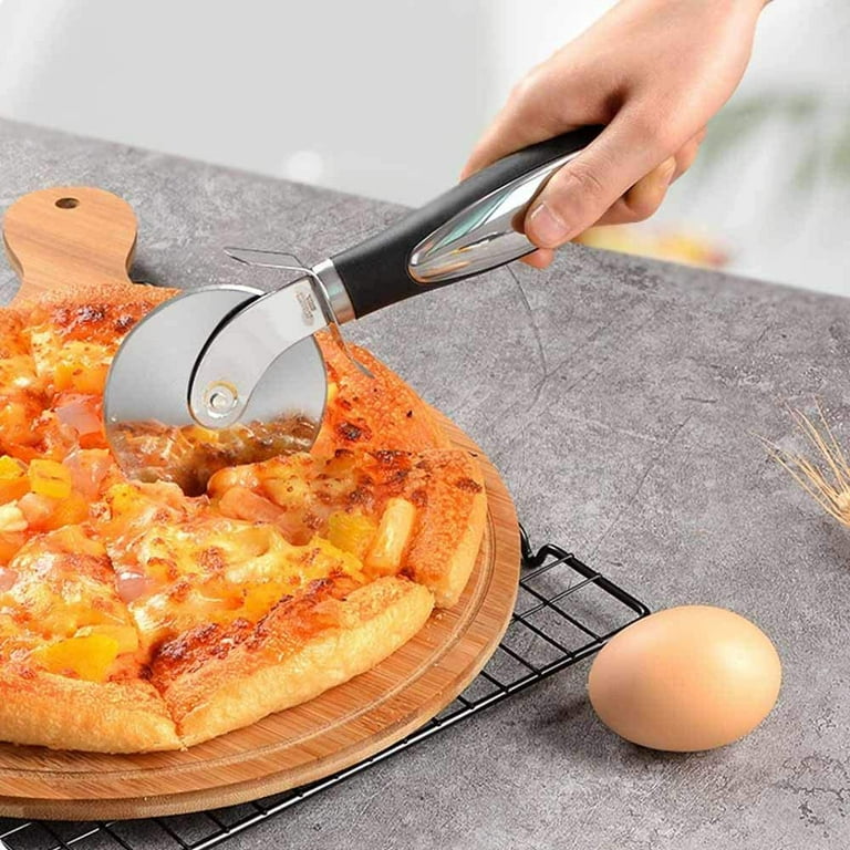 4 Stainless Steel Pizza Cutter with White Poly Grip Handle ZWP254