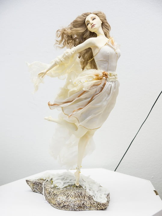 24 inch porcelain dolls