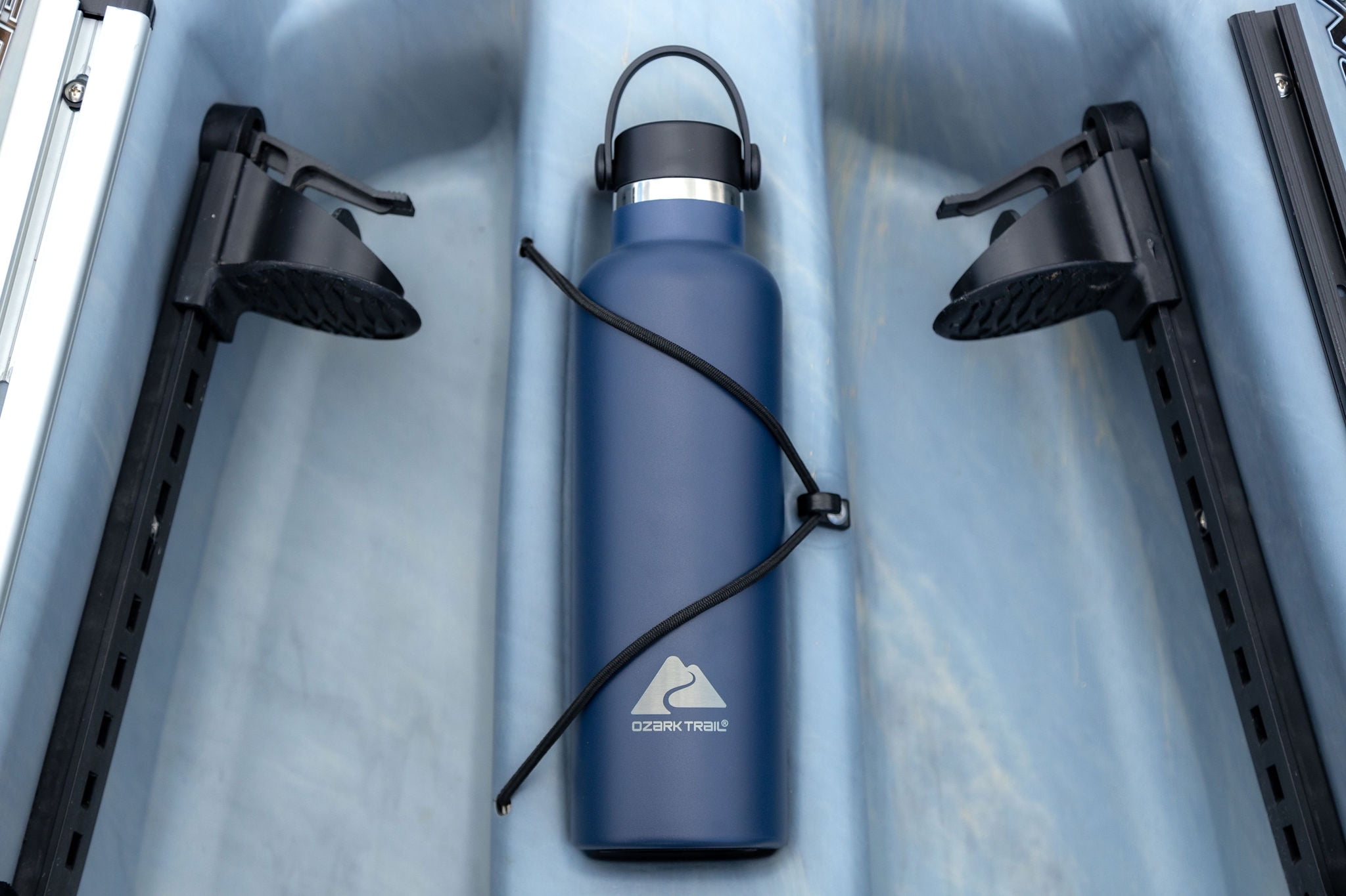 The twist cap with a loop handle is a convenient feature that allows for easy carrying. The cap twists securely onto the bottle, preventing any accidental spillage or leaks. The loop handle adds a practical aspect, enabling you to carry the bottle effortlessly or attach it to a backpack or belt loop using a carabiner.