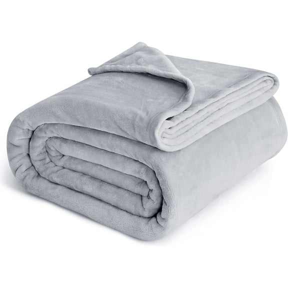 Xukmct Fleece Throw Blanket Soft Velvet Lightweight Plush Decorative Blankets for Living Room, Office, Bed, 20"x27"