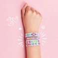 thumbnail image 4 of Pulsera de la amistad DIY con gemas, 8 bandas, actividad de manualidades para mayores de 7 años, multicolor, 4 of 8