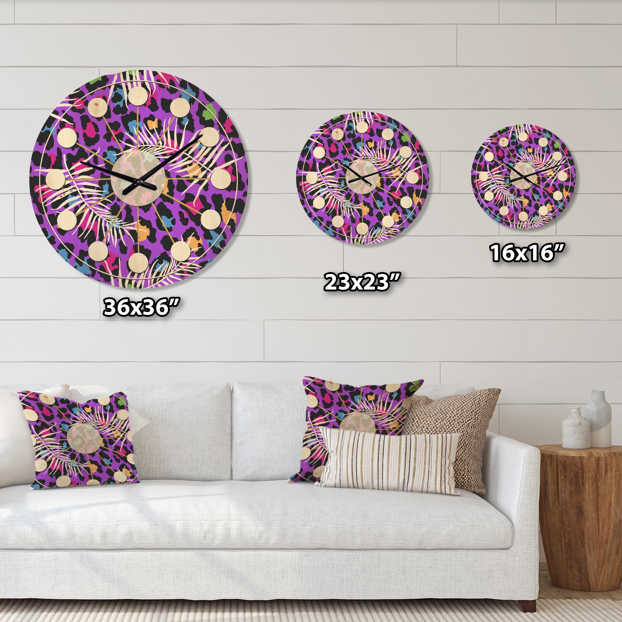 Designart 'Leopard Fur Safari Pattern V' Mid-Century Modern Wood Wall Clock